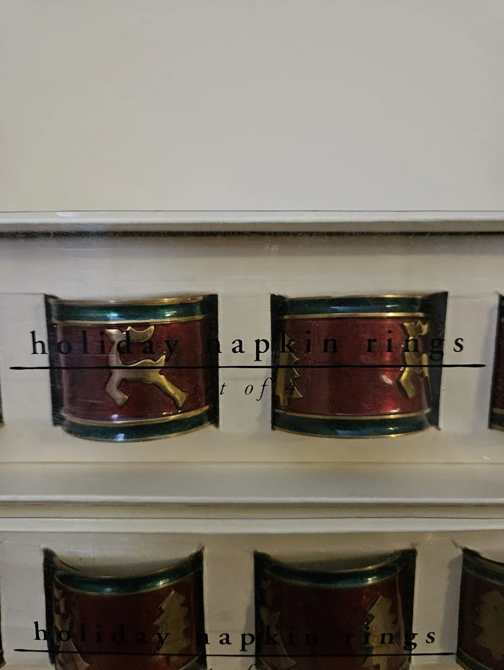 Set Of 12 Pier 1 Imports Holiday Red and Gold Napkin Rings - Festive Table Decor